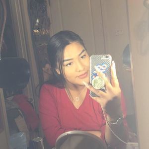 Meet your Posher, Maria